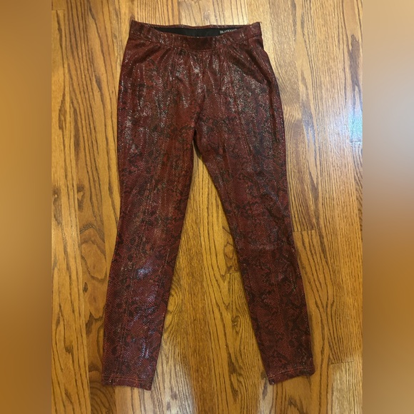 Blank NYC Snakeskin textured straight leg pants - Picture 1 of 9